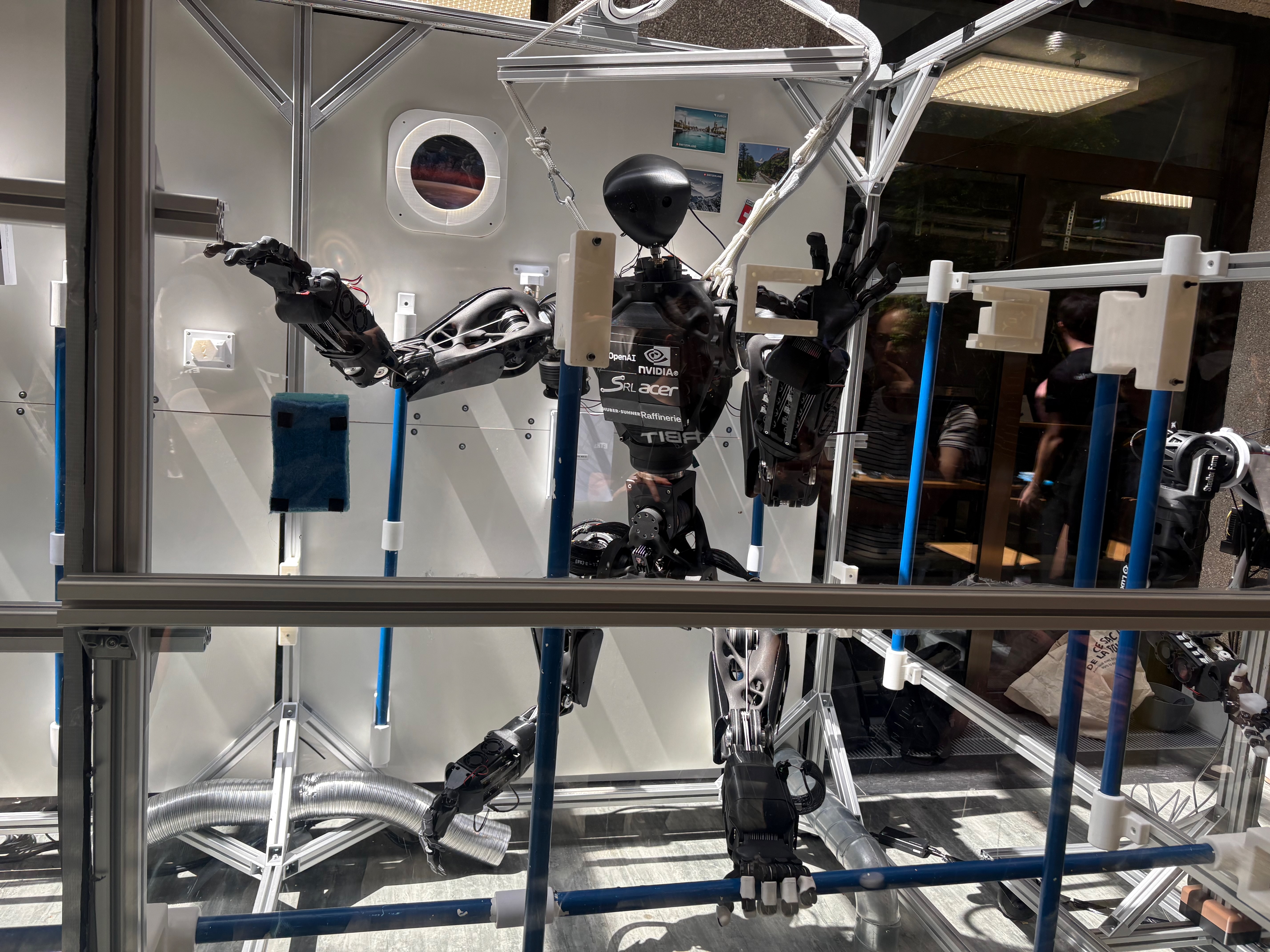 The finished fully built 4-armed humanoid space-robot